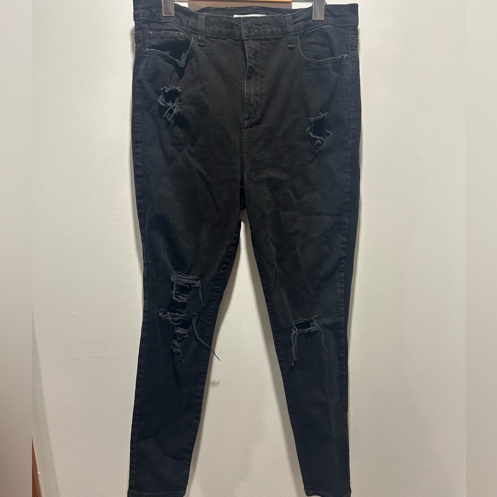 DYNDNM KATE, size 31, black distressed jeans, skinny leg, stretchy